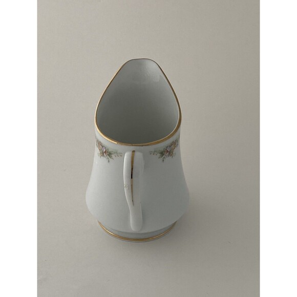 Vintage White Fine Porcelain Small 7 Ounces Creamer Gold Trimming and Flowers - Picture 10 of 10